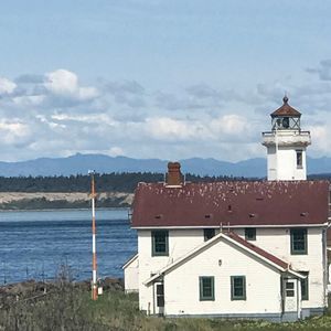 Meet your Posher, Lynelle